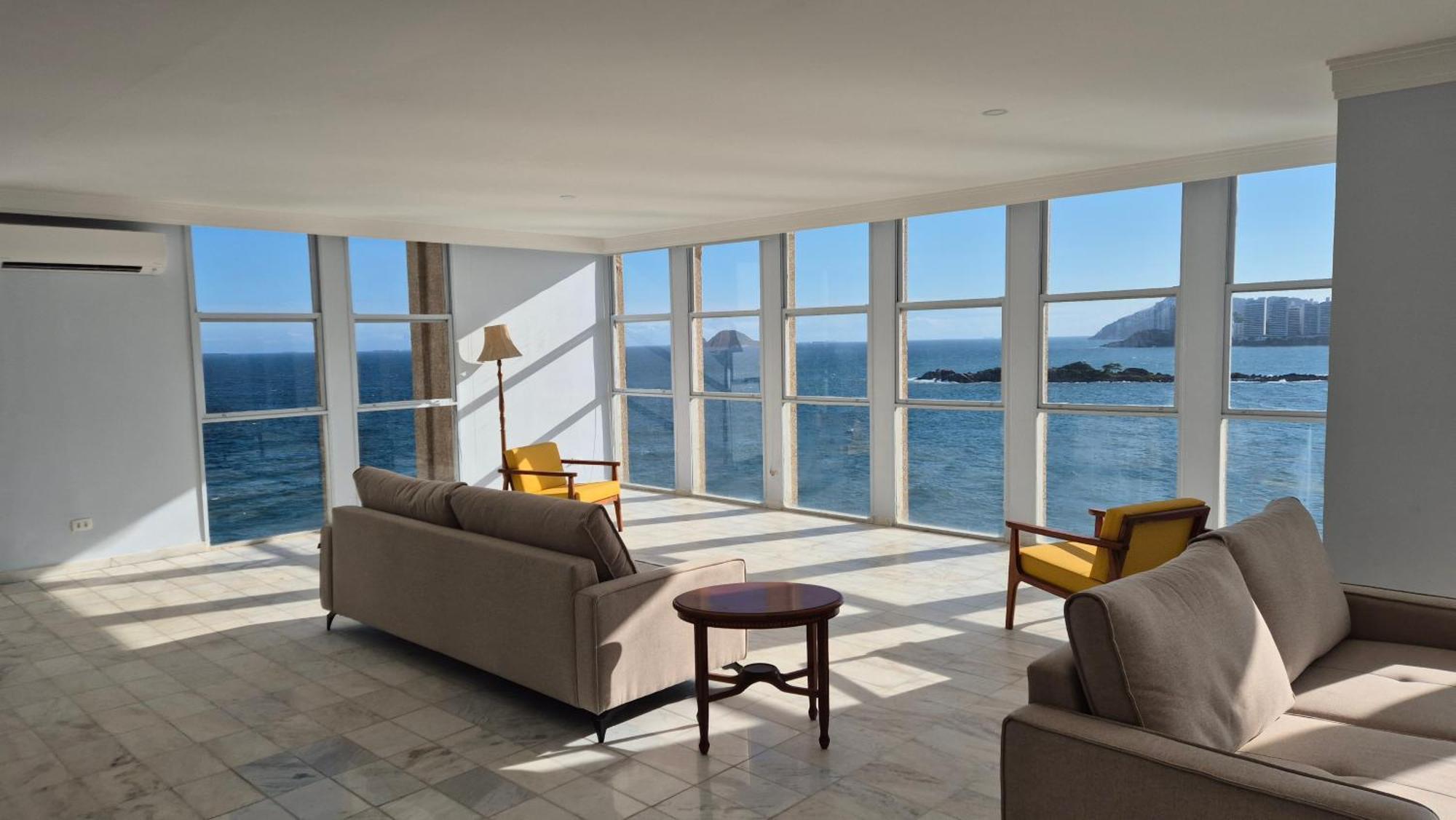 Vista Ao Mar! Apartamento *